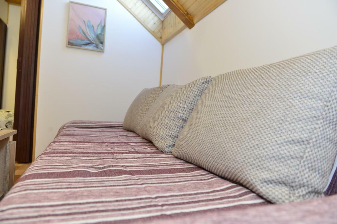 Apartmani Miscevic Josipdol Exteriör bild